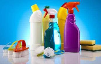 Hvordan lagre kjemiske produkter trygt i hverdagen?